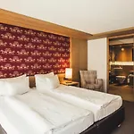 Hotel Hubertus 4*